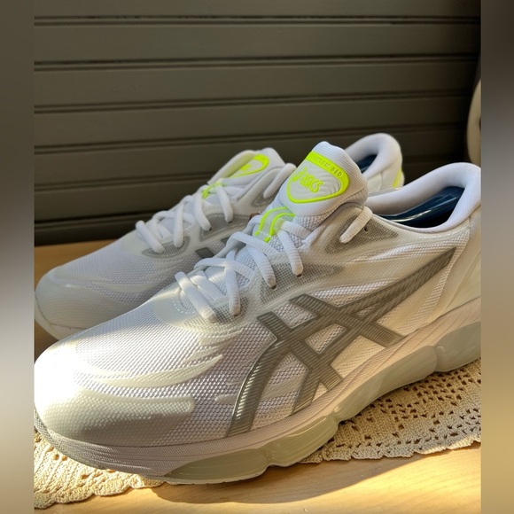 New ASICS Gel Quantum 360 💚White Glacier Grey Size 9.5 Men’s - Picture 11 of 11